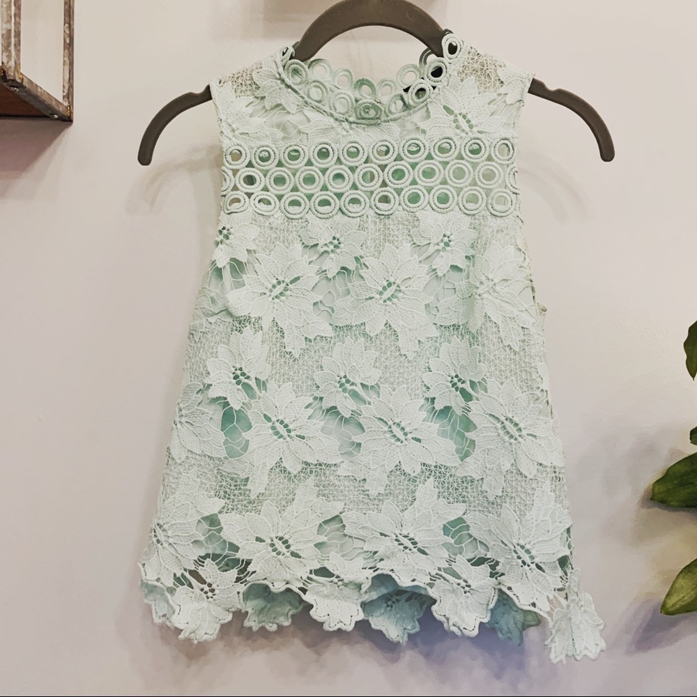 Mint Lace Crop w High Neck!